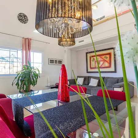 Сasa de vacaciones 3 Bedroom Gorgeous In Busot